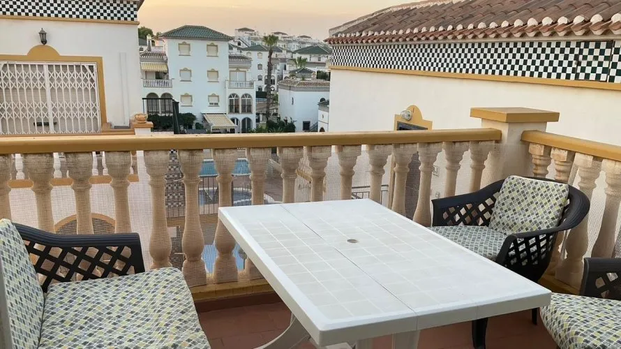 3 bedrooms apartment for sale , Torrevieja, Spain No. 159 № 1