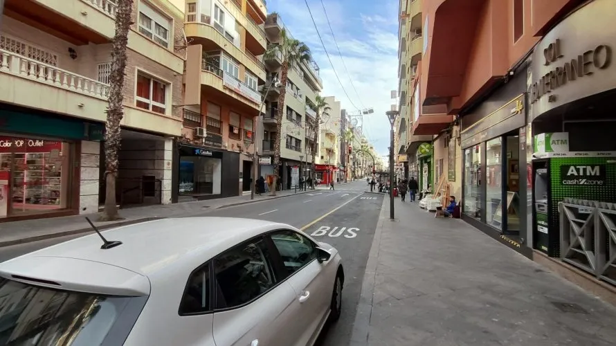 255m² apartment for sale, Torrevieja, Spain No. 128 № 3