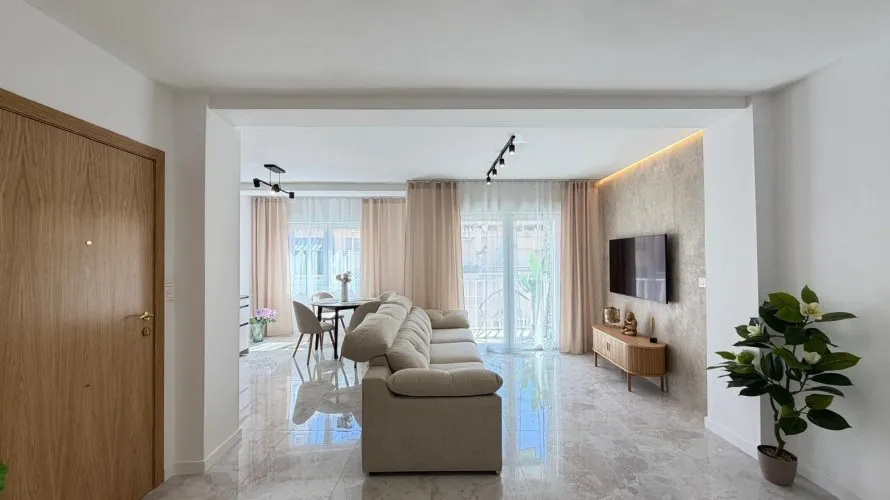 3 bedrooms penthouse for sale, Torrevieja, Spain No. 214 № 3