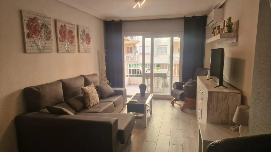 3 bedrooms apartment for sale , Torrevieja, Spain No. 116 № 1