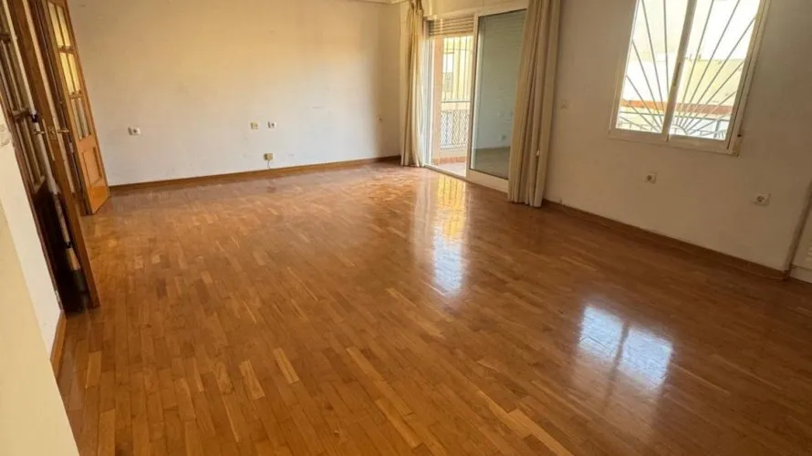 3 bedrooms apartment for sale , Torrevieja, Spain No. 161 № 1