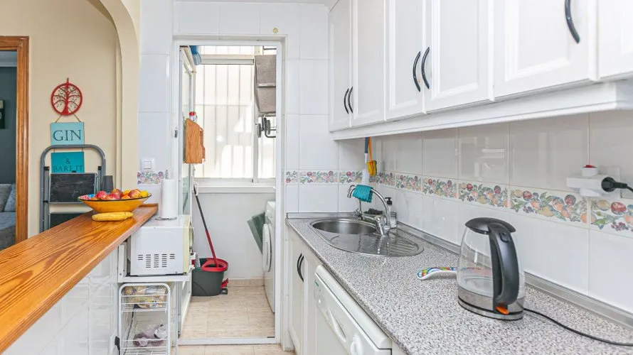 89m² penthouse for sale , Torrevieja, Spain No. 230 № 16