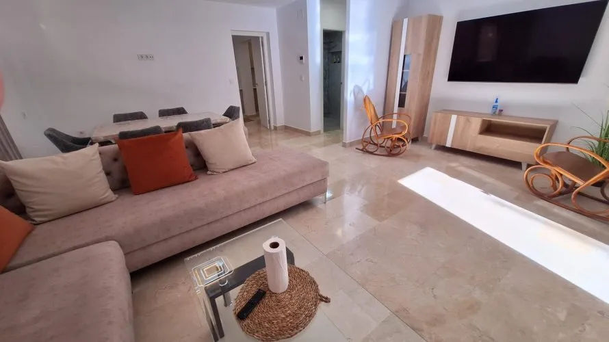 3 bedrooms house for sale, Torrevieja, Spain No. 173 № 9