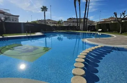 4 bedrooms penthouse for sale, Torrevieja, Spain No. 140