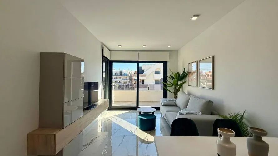 2 bedrooms penthouse for sale , Torrevieja, Spain No. 190 № 15