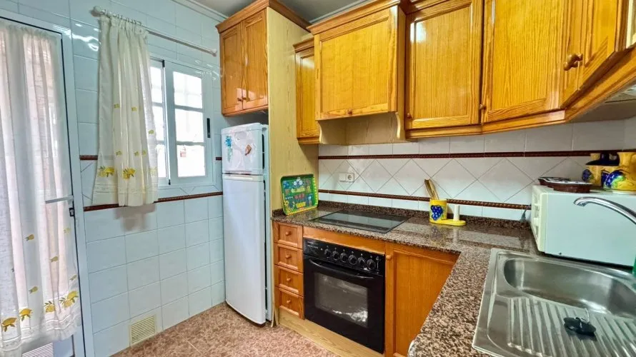 3 bedrooms apartment for sale , Torrevieja, Spain No. 207 № 2