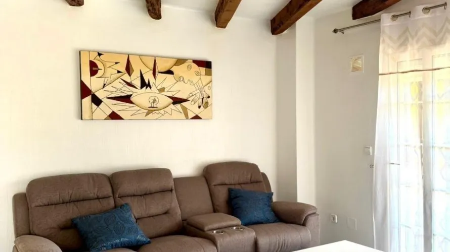 2 bedrooms apartment for sale , Torrevieja, Spain No. 186 № 2