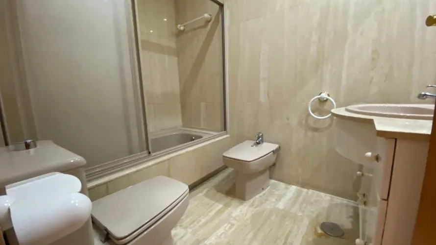4 bedrooms apartment for sale , Torrevieja, Spain No. 156 № 16
