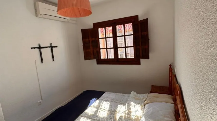 2 bedrooms bungalow for sale, Torrevieja, Spain No. 107 № 6