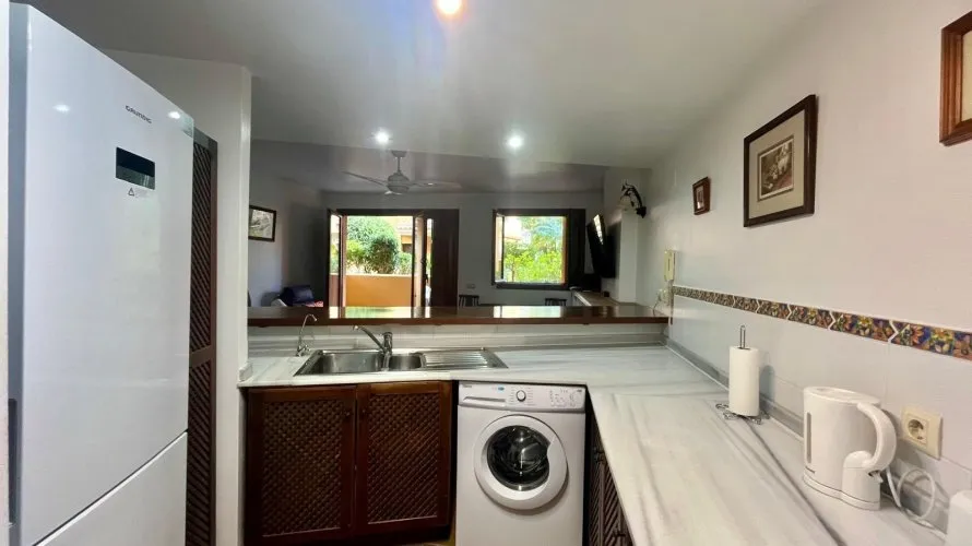 2 bedrooms bungalow for sale, Torrevieja, Spain No. 182 № 17
