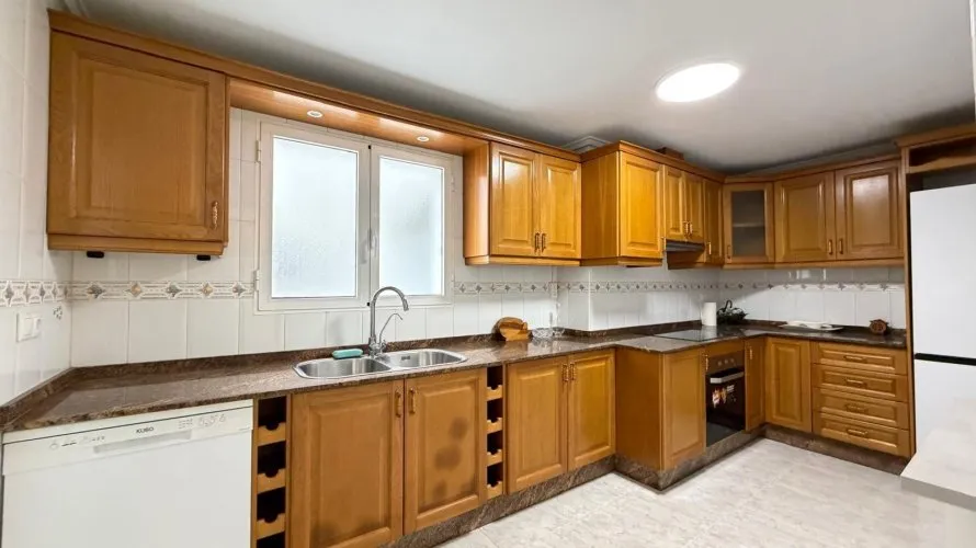 3 bedrooms apartment for sale , Torrevieja, Spain No. 187 № 12
