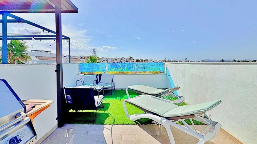 3 bedrooms bungalow for sale, Torrevieja, Spain No. 164 № 25