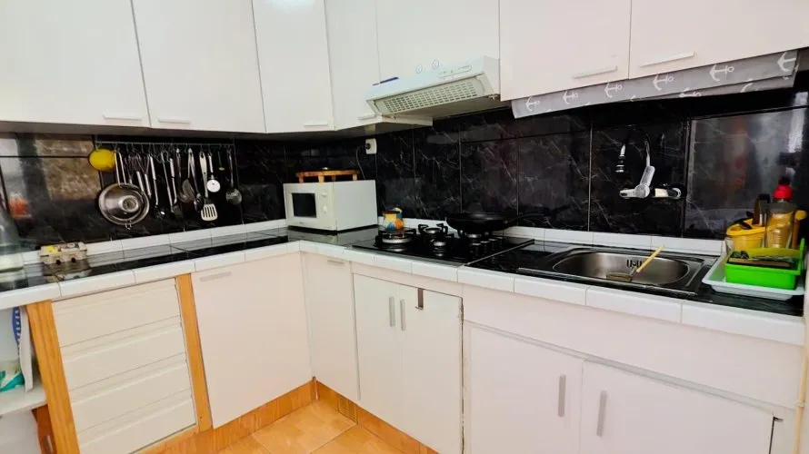 2 bedrooms apartment for sale , Torrevieja, Spain No. 206 № 7