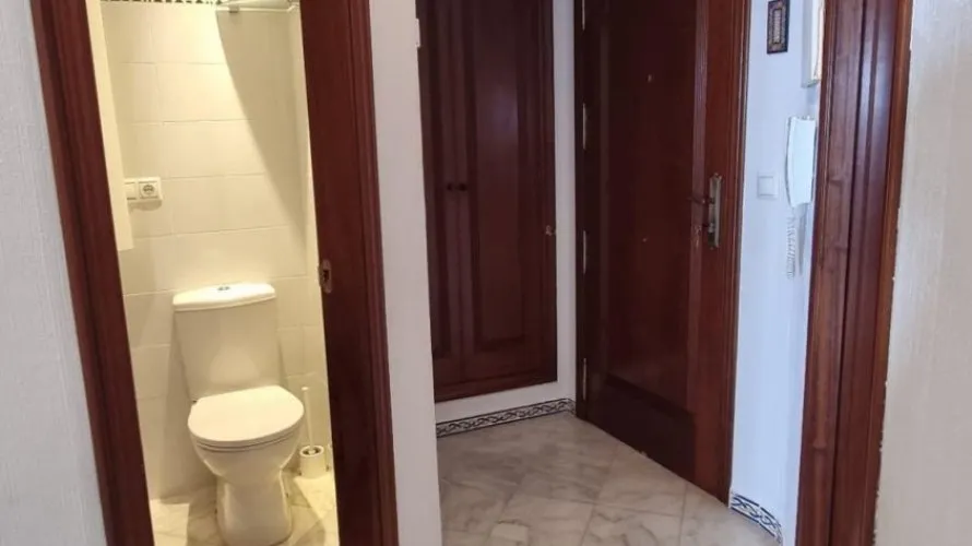 2 bedrooms apartment for sale , Torrevieja, Spain No. 95 № 7