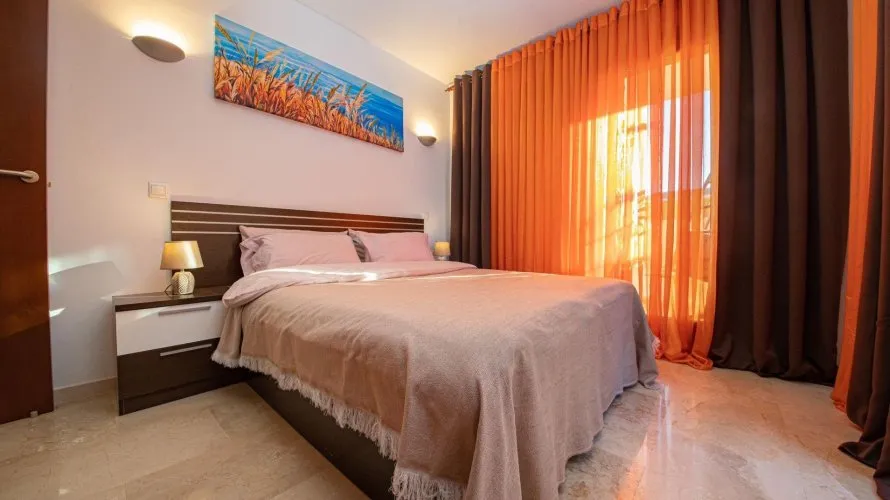 2 bedrooms apartment for sale , Torrevieja, Spain No. 129 № 21