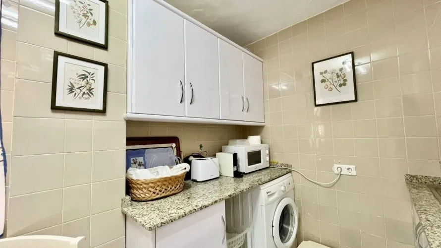3 bedrooms apartment for sale , Torrevieja, Spain No. 185 № 22