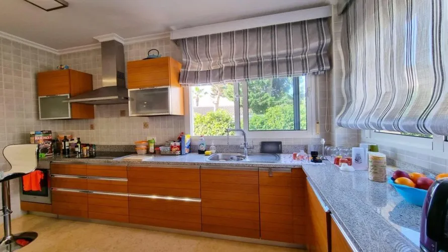 239m² villa for sale , Torrevieja, Spain No. 105 № 14