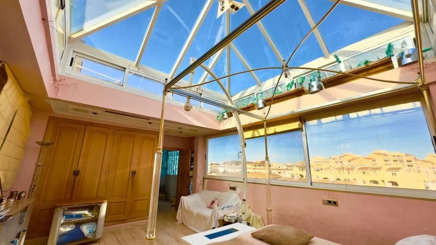 2 bedrooms penthouse for sale , Torrevieja, Spain No. 178 № 20