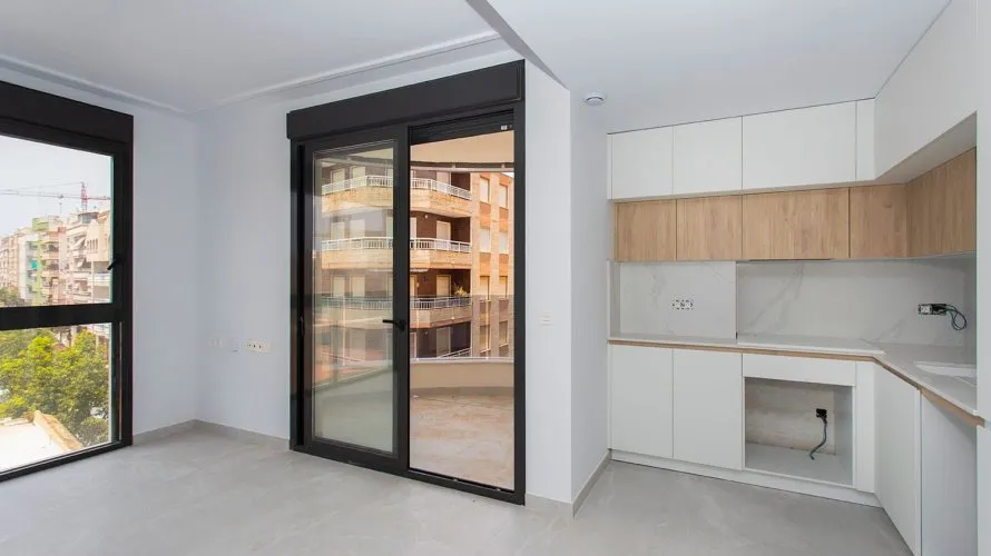 88m² apartment for sale , Torrevieja, Spain No. 218 № 6