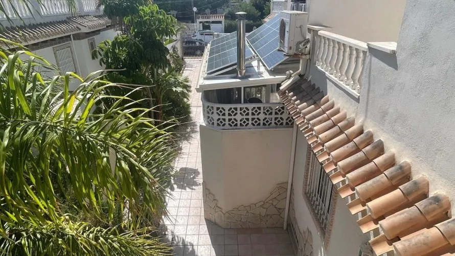 5 bedrooms house for sale, Torrevieja, Spain No. 160 № 8