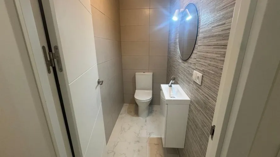 111m² apartment for sale , Torrevieja, Spain No. 205 № 6