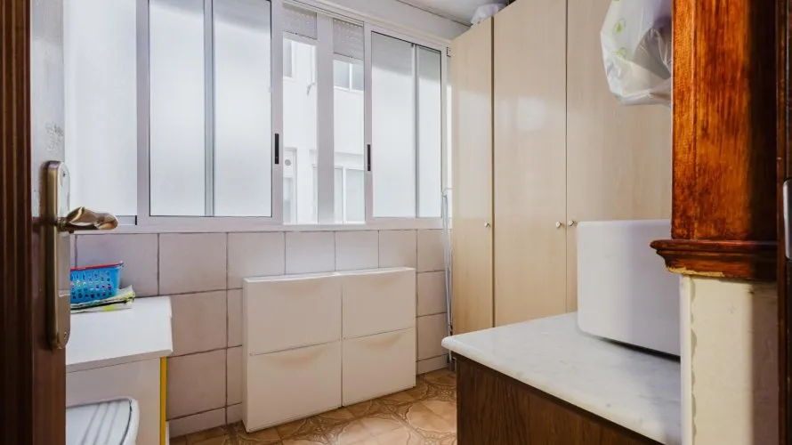 100m² apartment for sale , Torrevieja, Spain No. 215 № 8