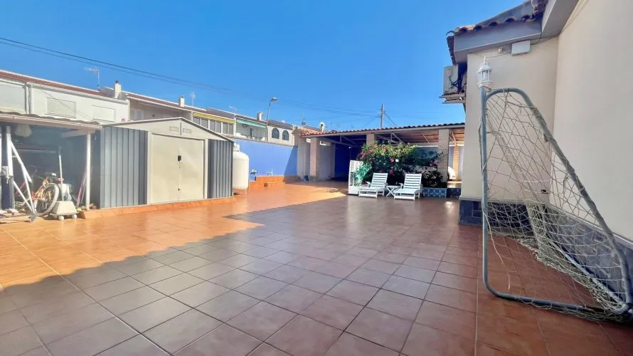3 bedrooms villa for sale , Torrevieja, Spain No. 151 № 14