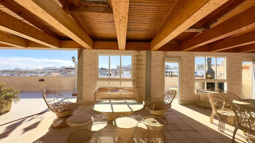 2 bedrooms penthouse for sale , Torrevieja, Spain No. 178 № 28