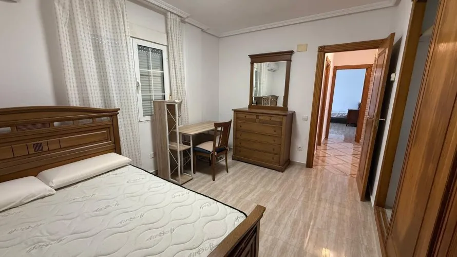 3 bedrooms house for sale, Torrevieja, Spain No. 213 № 12