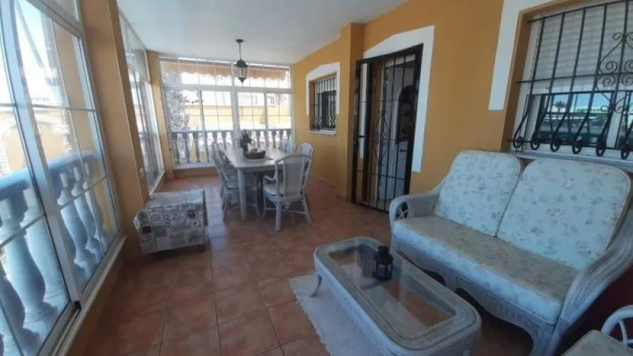 283m² apartment for sale , Torrevieja, Spain No. 138 № 3