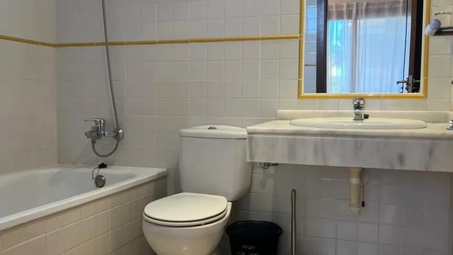 2 bedrooms apartment for sale , Torrevieja, Spain No. 71 № 20