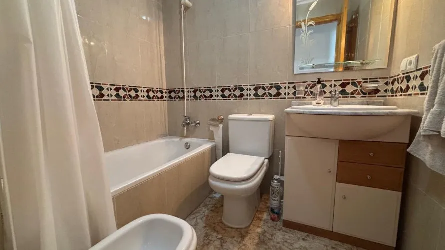 1 bedroom apartment for sale , Torrevieja, Spain No. 106 № 22