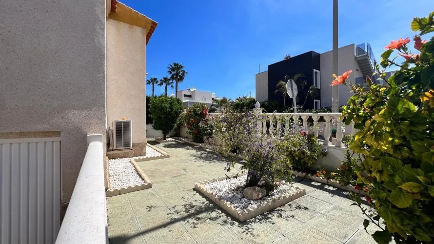 132m² house for sale, Torrevieja, Spain No. 250 № 22