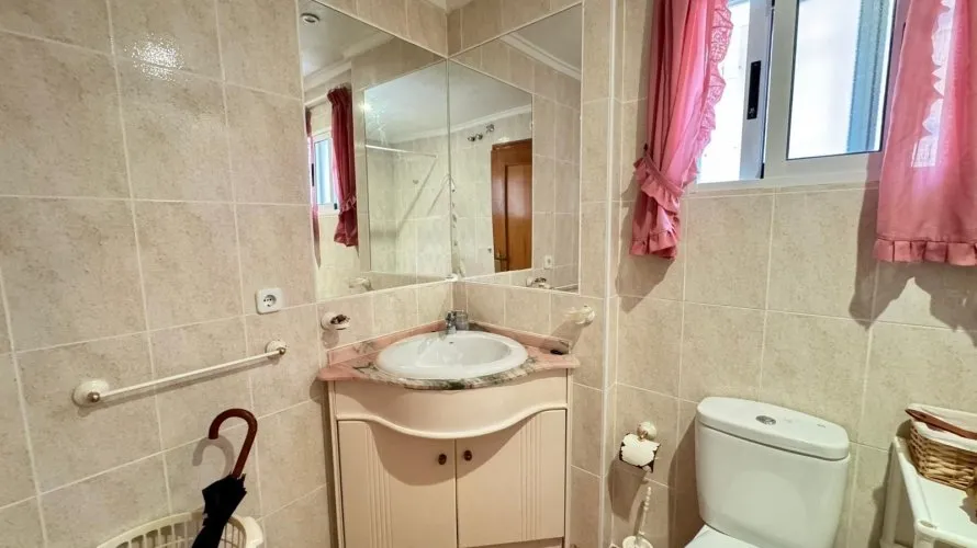 3 bedrooms apartment for sale , Torrevieja, Spain No. 207 № 17