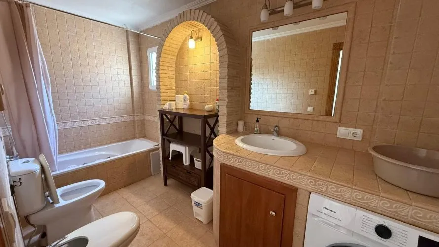 3 bedrooms house for sale, Torrevieja, Spain No. 213 № 15