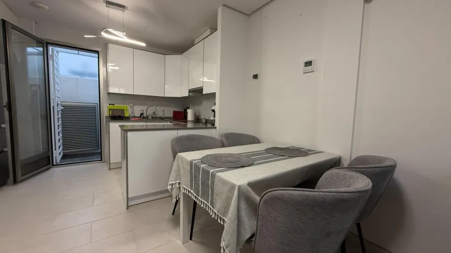 3 bedrooms apartment for sale , Torrevieja, Spain No. 77 № 3