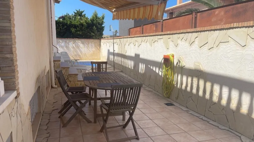 5 bedrooms house for sale, Torrevieja, Spain No. 160 № 20