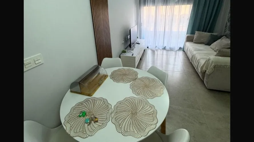 1 bedroom apartment for sale , Torrevieja, Spain No. 231 № 2