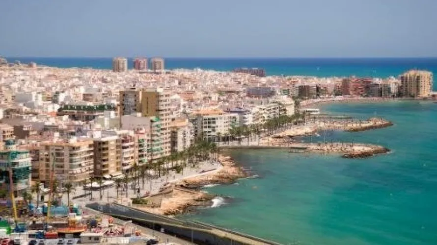 3 bedrooms villa for sale , Torrevieja, Spain No. 118 № 11