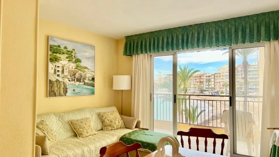 3 bedrooms apartment for sale , Torrevieja, Spain No. 185 № 9