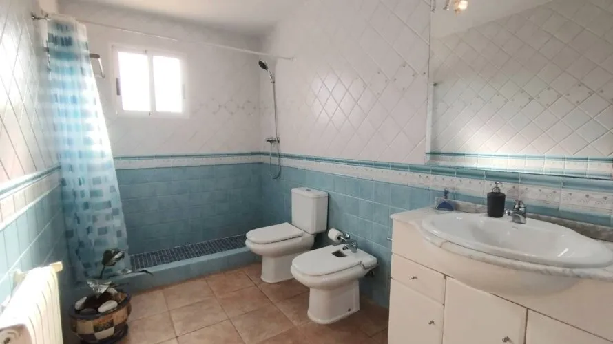 6 bedrooms apartment for sale, Torrevieja, Spain No. 165 № 10