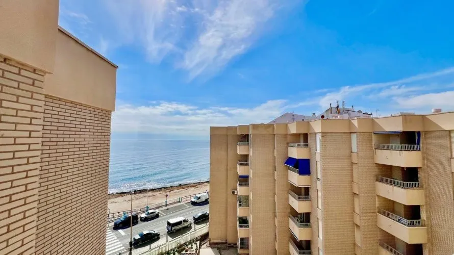 2 bedrooms penthouse for sale, Torrevieja, Spain No. 201 № 10
