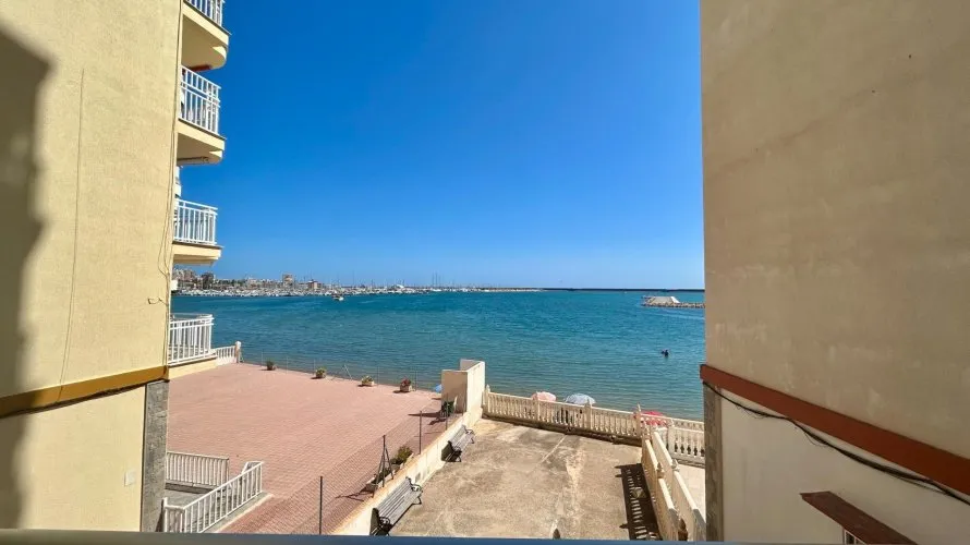 2 bedrooms apartment for sale , Torrevieja, Spain No. 70 № 28