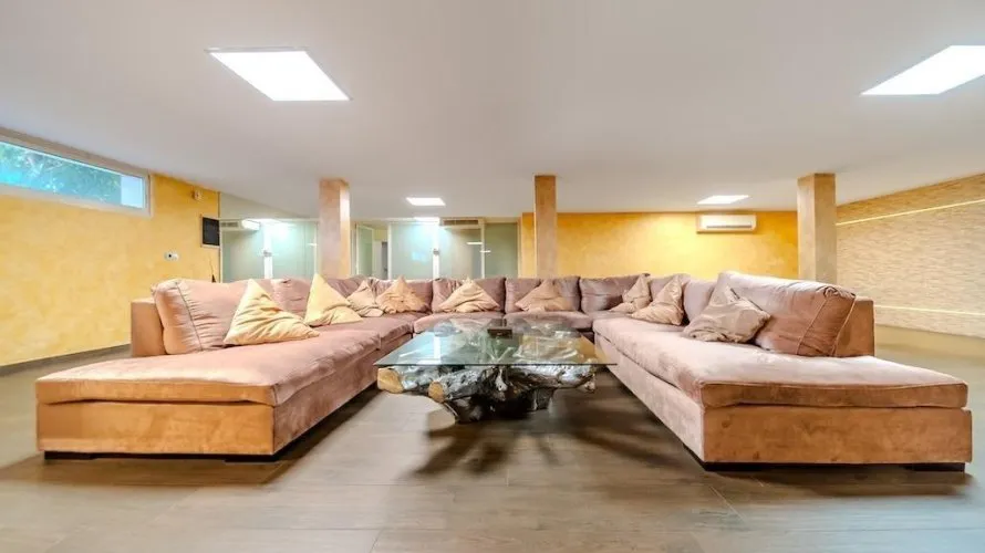 5 bedrooms villa for sale , Torrevieja, Spain No. 149 № 14