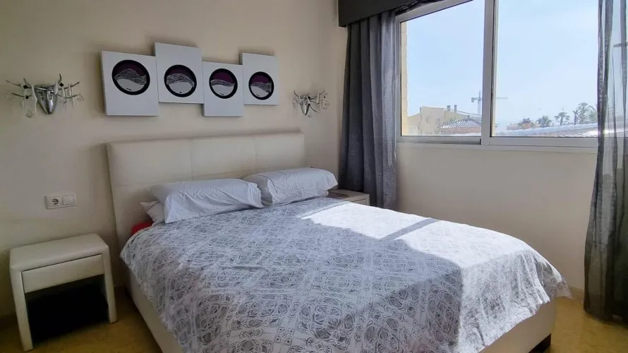 239m² villa for sale , Torrevieja, Spain No. 105 № 12