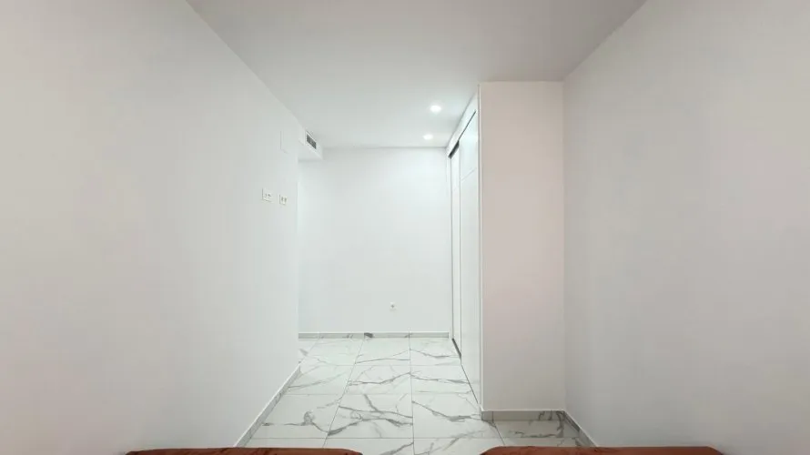 2 bedrooms apartment for sale , Torrevieja, Spain No. 189 № 17