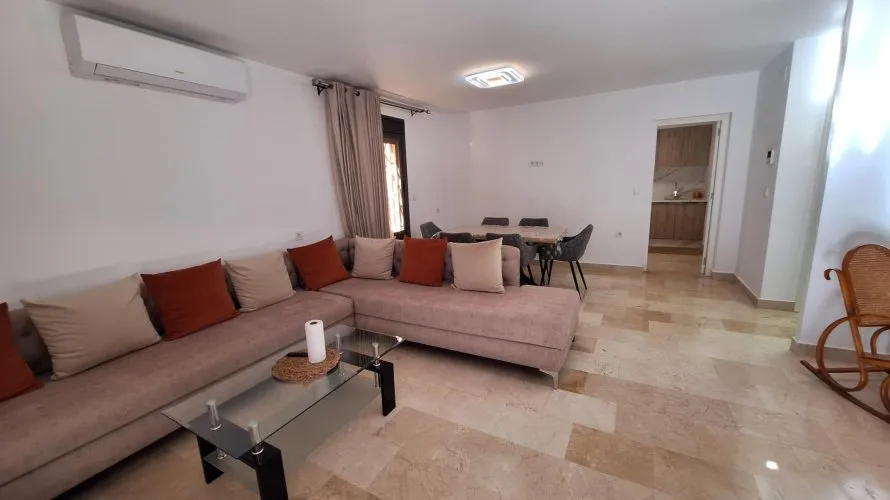 3 bedrooms house for sale, Torrevieja, Spain No. 173 № 10