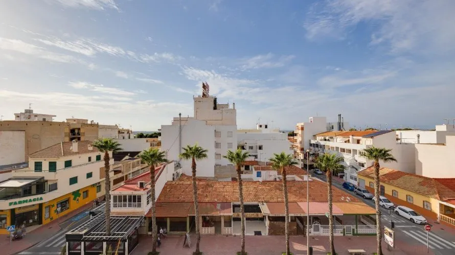 3 bedrooms apartment for sale , Torrevieja, Spain No. 166 № 10