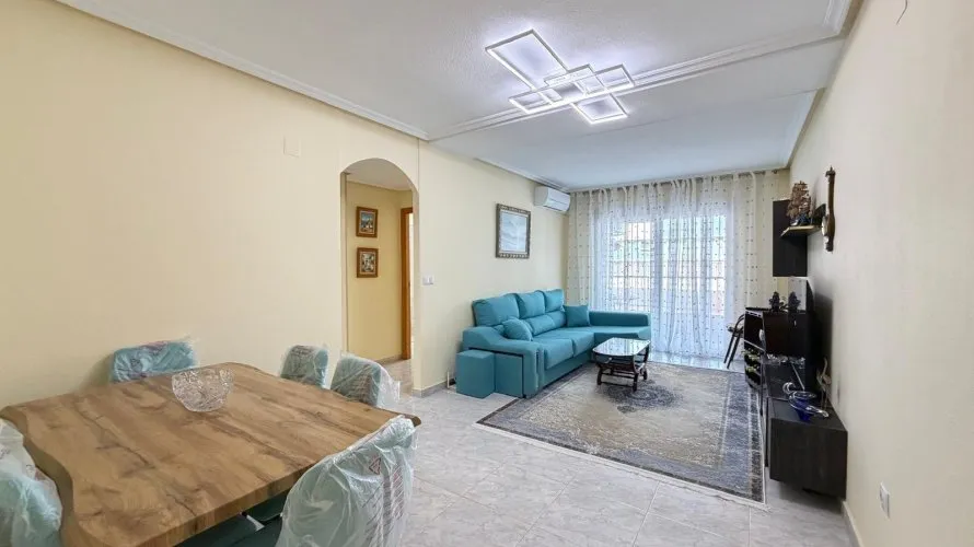 3 bedrooms apartment for sale , Torrevieja, Spain No. 187 № 21