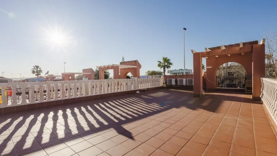 79m² apartment for sale , Torrevieja, Spain No. 188 № 2